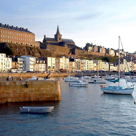 Appartement Villa Chausey, Vue Sur Le Port Granville Exteriör bild