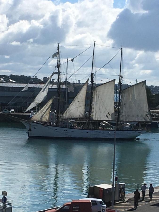 Appartement Villa Chausey, Vue Sur Le Port Granville Exteriör bild