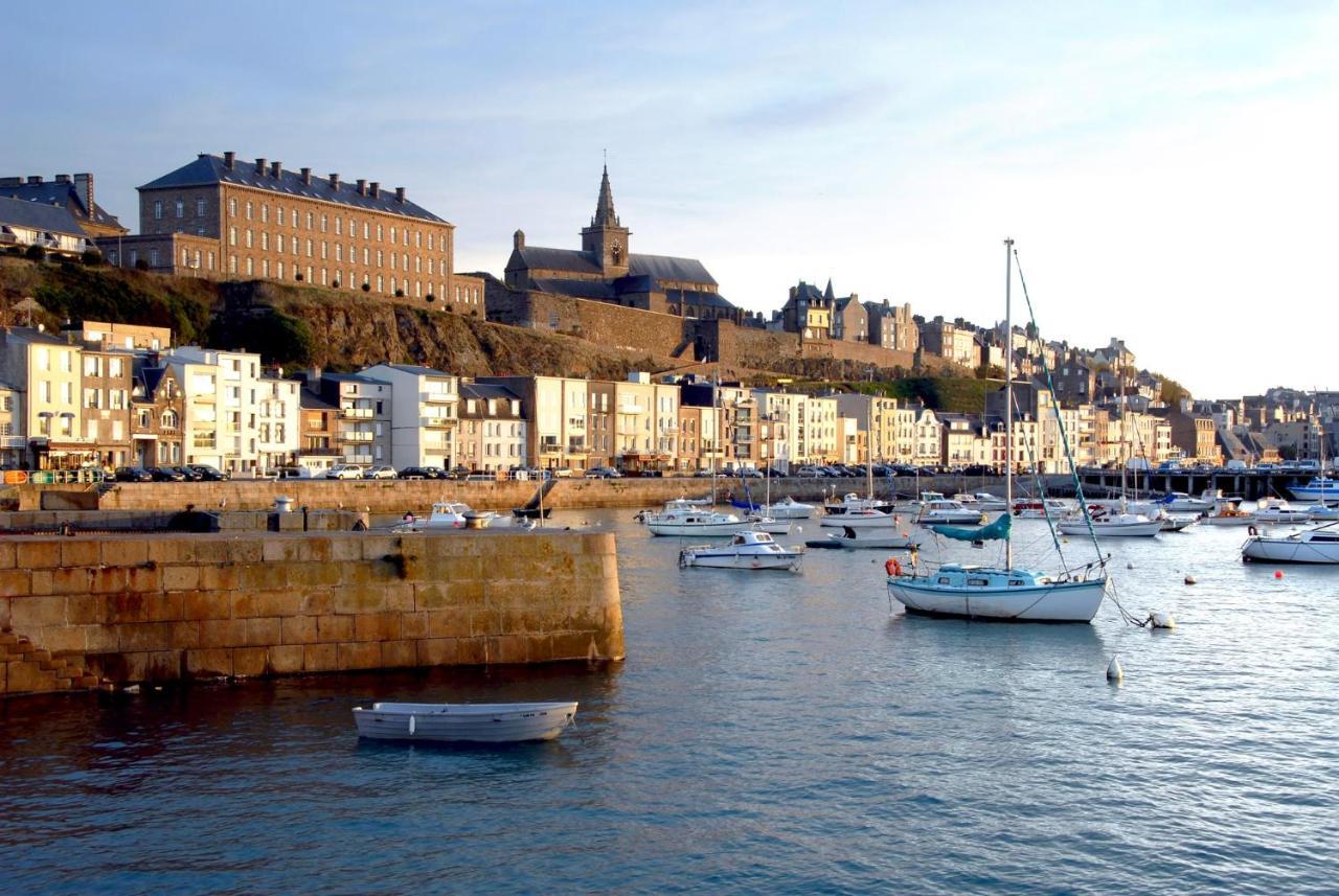 Appartement Villa Chausey, Vue Sur Le Port Granville Exteriör bild